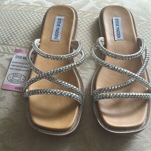 Steve Madden Spice Bling Sandals Size 6 NWT Rhinestones Bling Summer